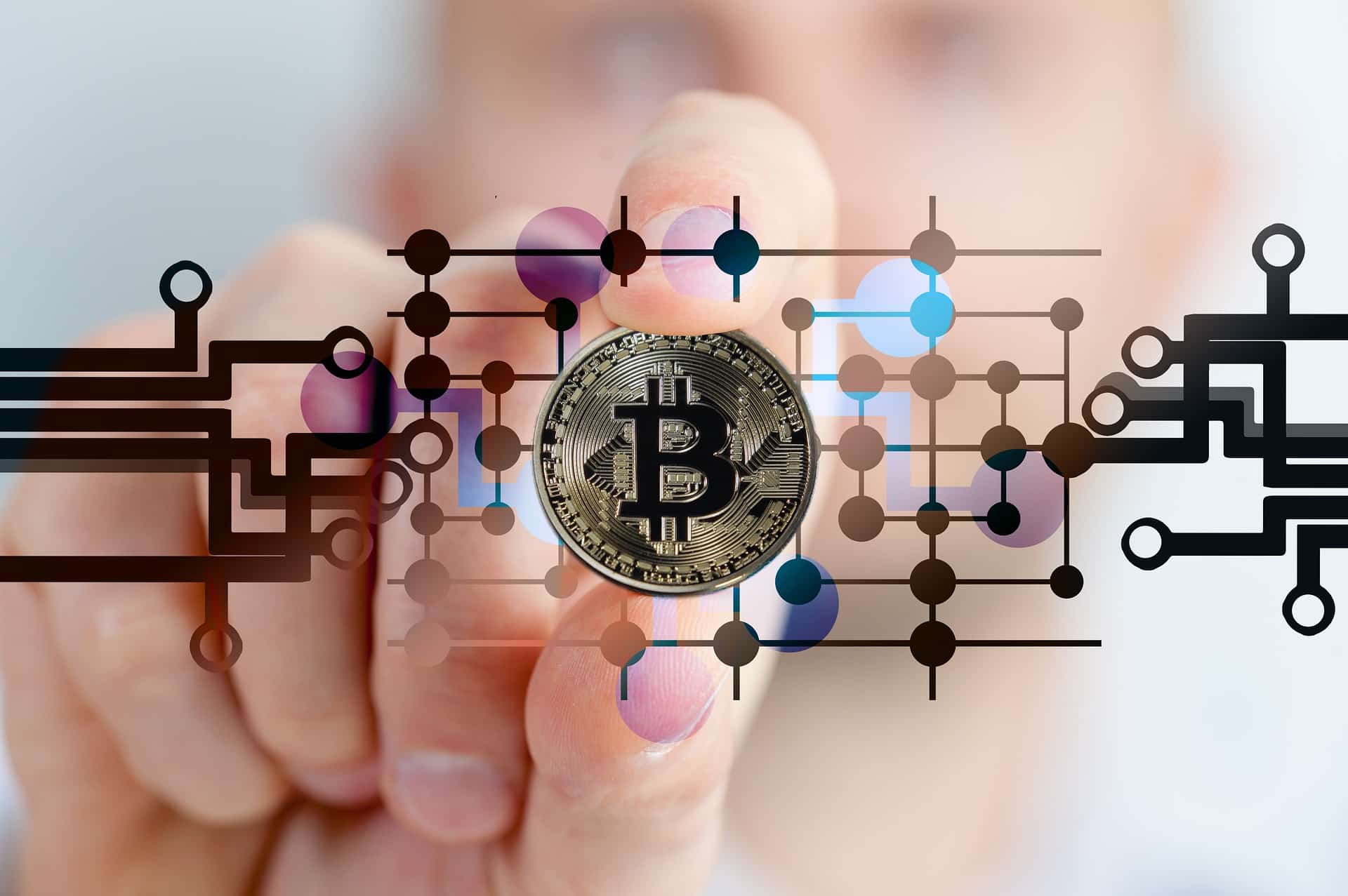 Bitcoin Price Remains Stable despite Two Important Incidents in Crypto Space