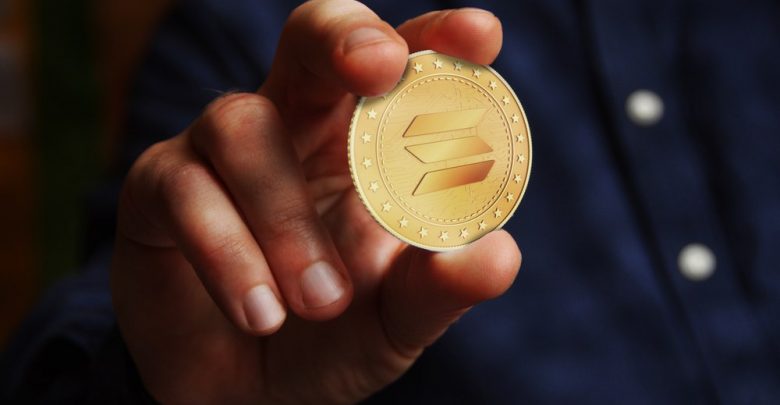 Crypto Analyst Says Solana (SOL) Will Easily Reach $200